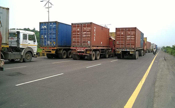 Indian authorities have been working hard to alleviate truck buildups across major ports to speed supply chains and lower logistics costs. Photo credit: Nhava Sheva Container Operators' Welfare Association